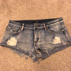 Distressed low rise denim short shorts